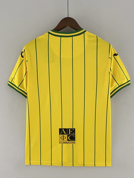 CAMISETA LOCAL NORWICH CITY 2022-23